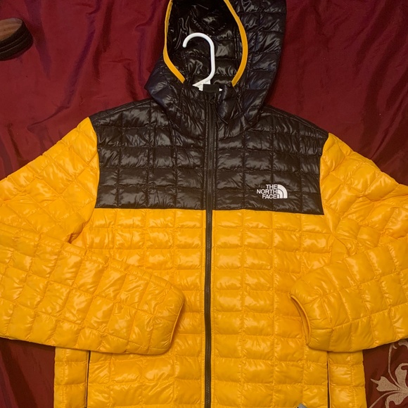 The northface jacket - Picture 1 of 4